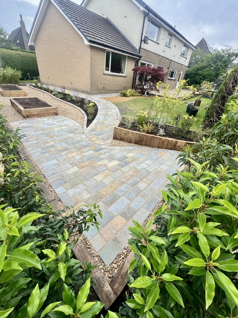 Elegant Ascot cobbles create a beautiful outdoor space Elegant Ascot cobbles create a beautiful outdoor space